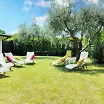 Con Giardino Privato, Tre Camere, Due Bagni * Manerba del Garda
