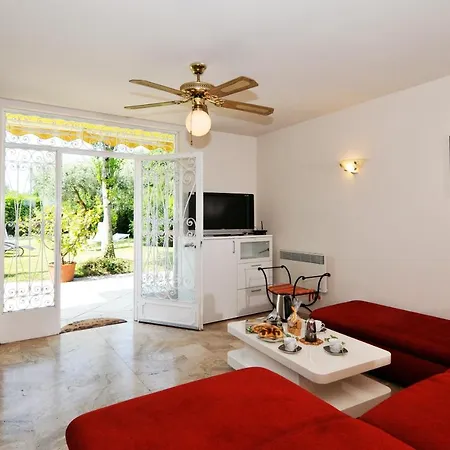 Con Giardino Privato, Tre Camere, Due Bagni Vila Manerba del Garda